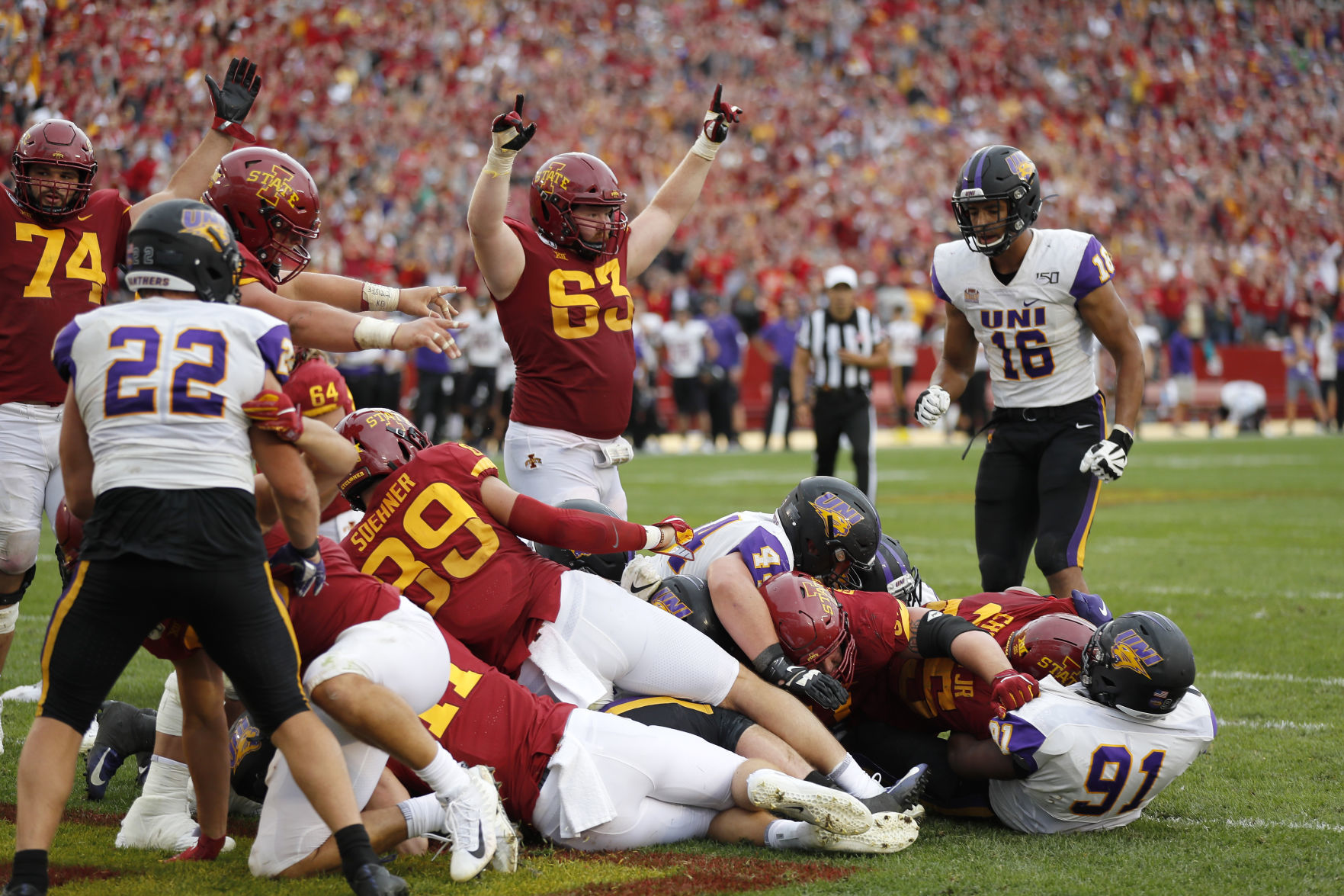 083119ap-uni-iowa-state-7